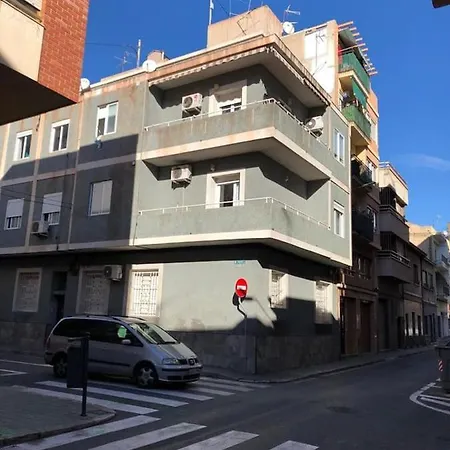 41 Calle Espronceda 아파트 *