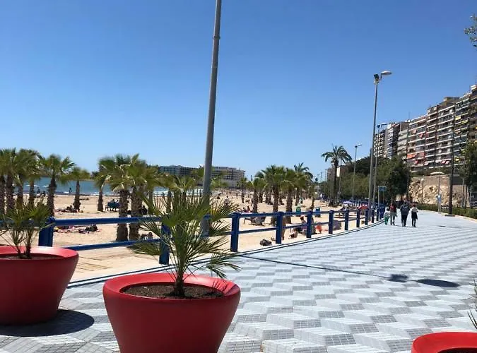 Apartament 41 Calle Espronceda Alicante